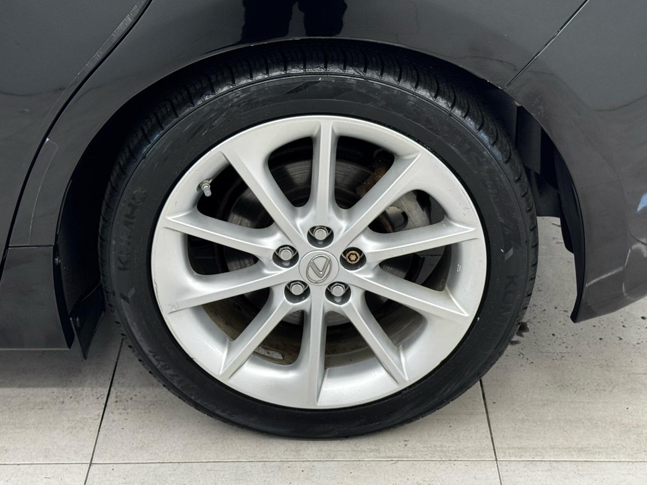 Lexus CT 200h FWD 4dr Hybrid 2012