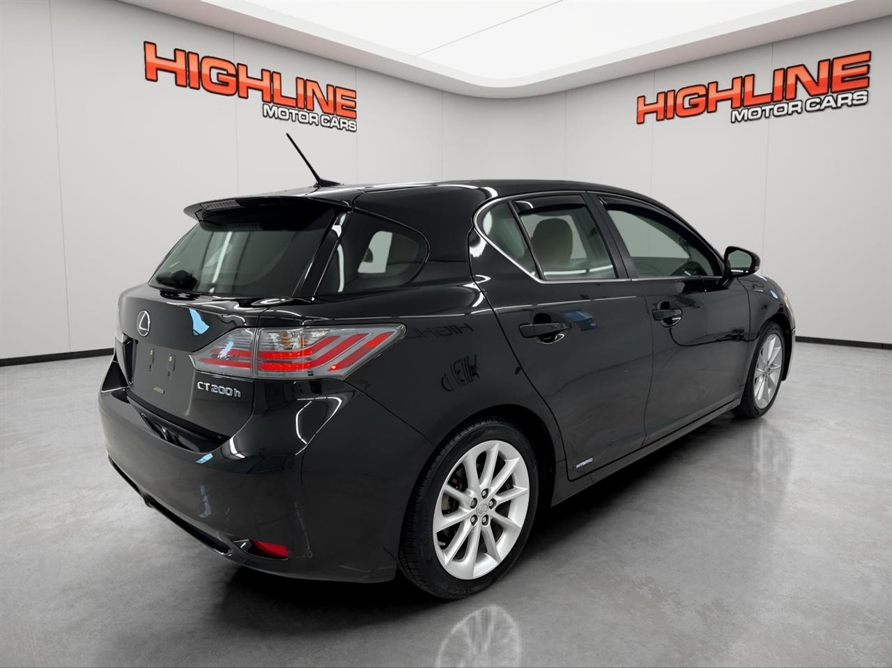 Lexus CT 200h FWD 4dr Hybrid 2012