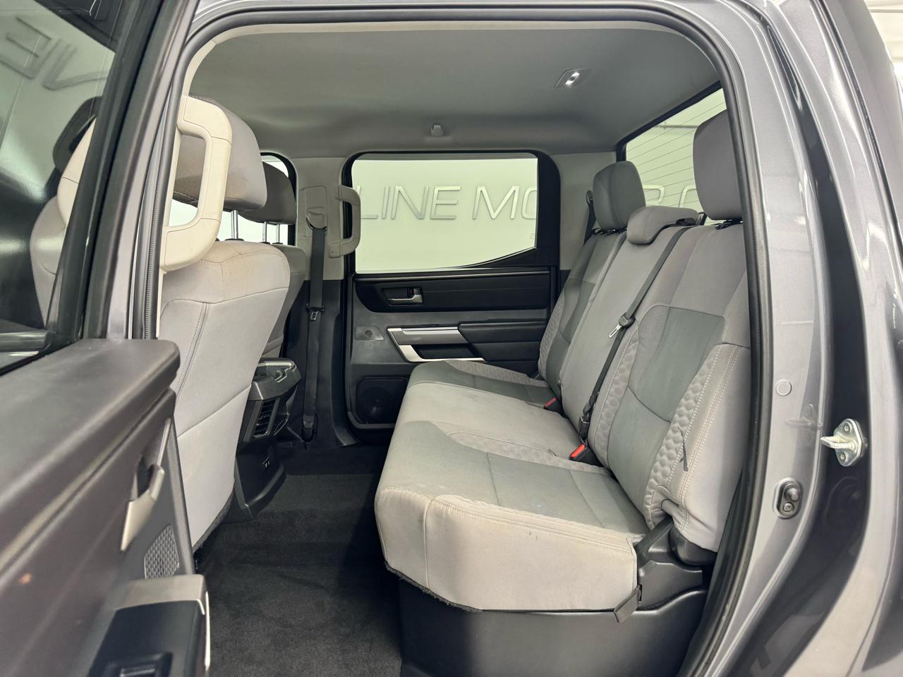Toyota Tundra 4WD SR5 CrewMax 5.5' Bed (Natl) 2024