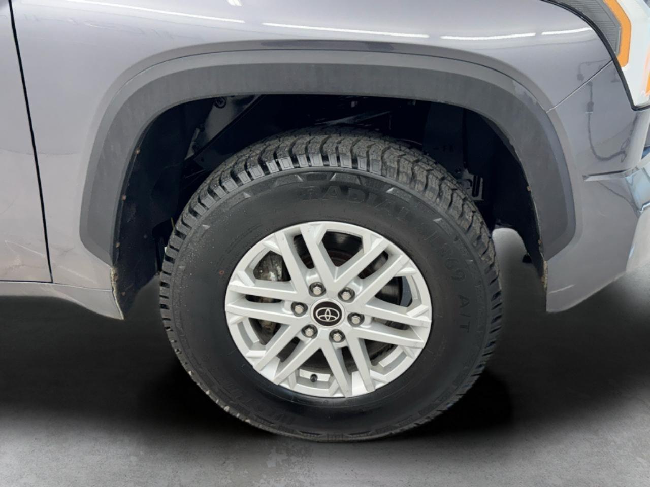Toyota Tundra 4WD SR5 CrewMax 5.5' Bed (Natl) 2024
