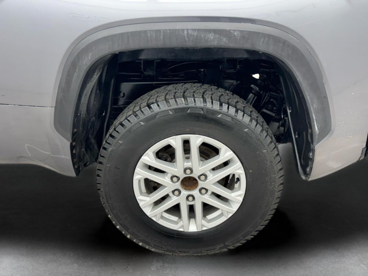 Toyota Tundra 4WD SR5 CrewMax 5.5' Bed (Natl) 2024