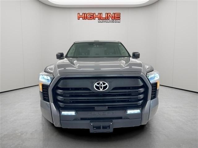 Toyota Tundra 4WD SR5 CrewMax 5.5' Bed (Natl) 2024