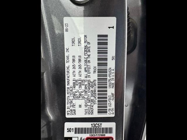 Toyota Tundra 4WD SR5 CrewMax 5.5' Bed (Natl) 2024