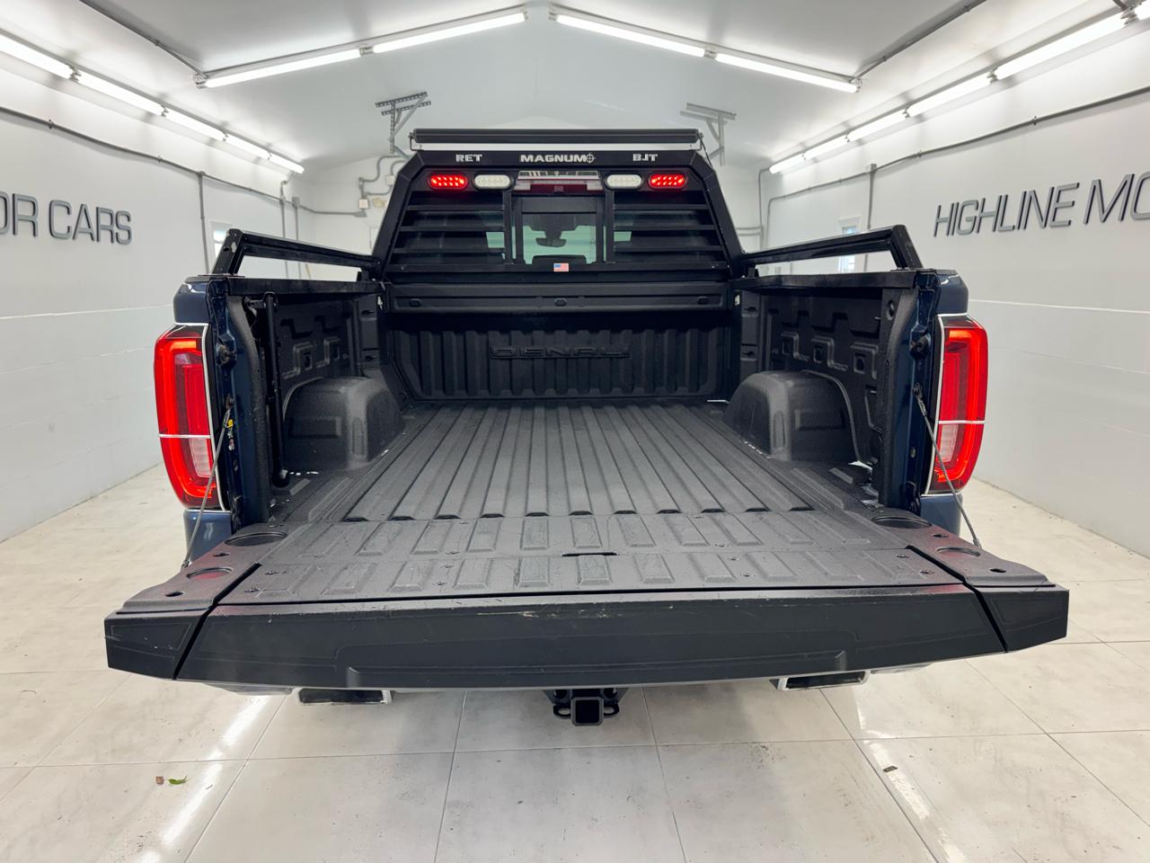 GMC Sierra 1500 4WD Crew Cab 157" Denali 2019