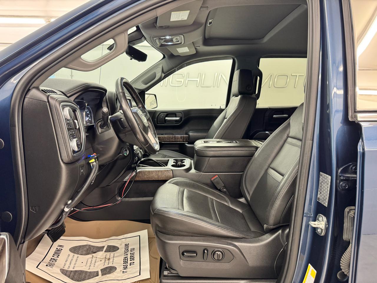 GMC Sierra 1500 4WD Crew Cab 157" Denali 2019