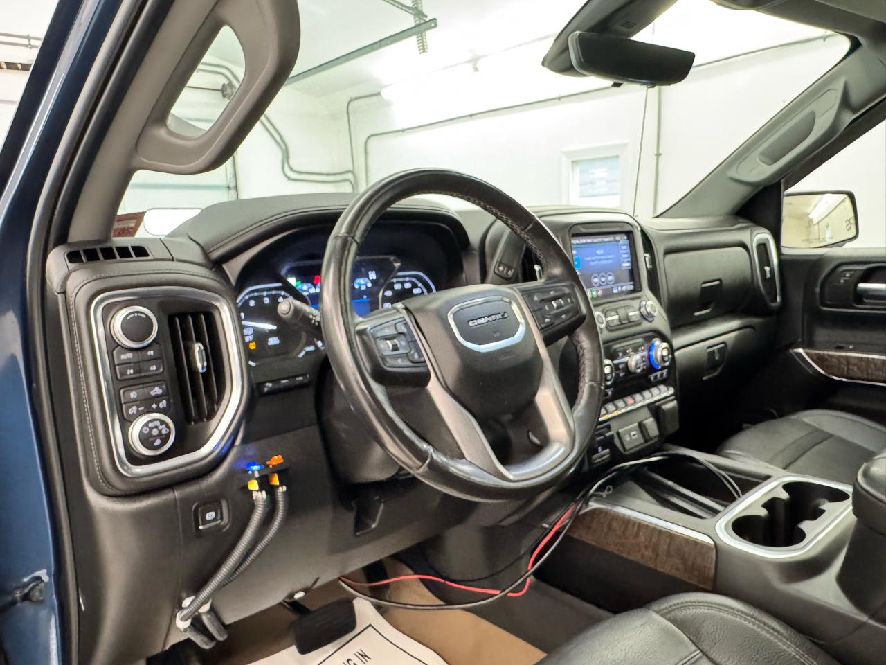 GMC Sierra 1500 4WD Crew Cab 157" Denali 2019
