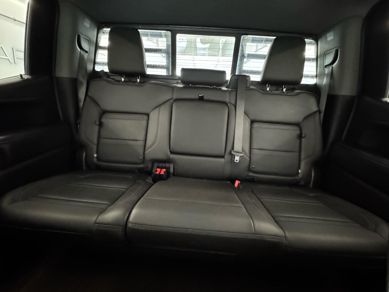 GMC Sierra 1500 4WD Crew Cab 157" Denali 2019