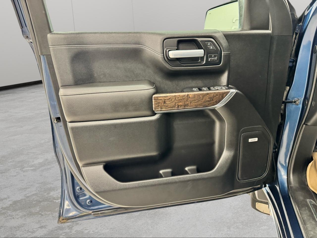 GMC Sierra 1500 4WD Crew Cab 157" Denali 2019