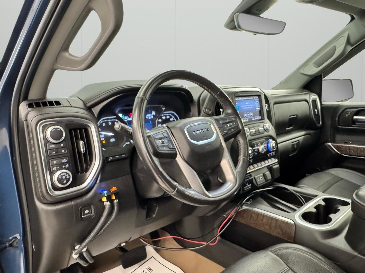GMC Sierra 1500 4WD Crew Cab 157" Denali 2019