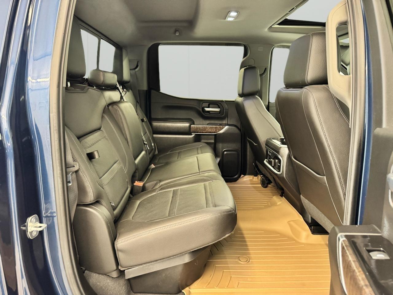 GMC Sierra 1500 4WD Crew Cab 157" Denali 2019