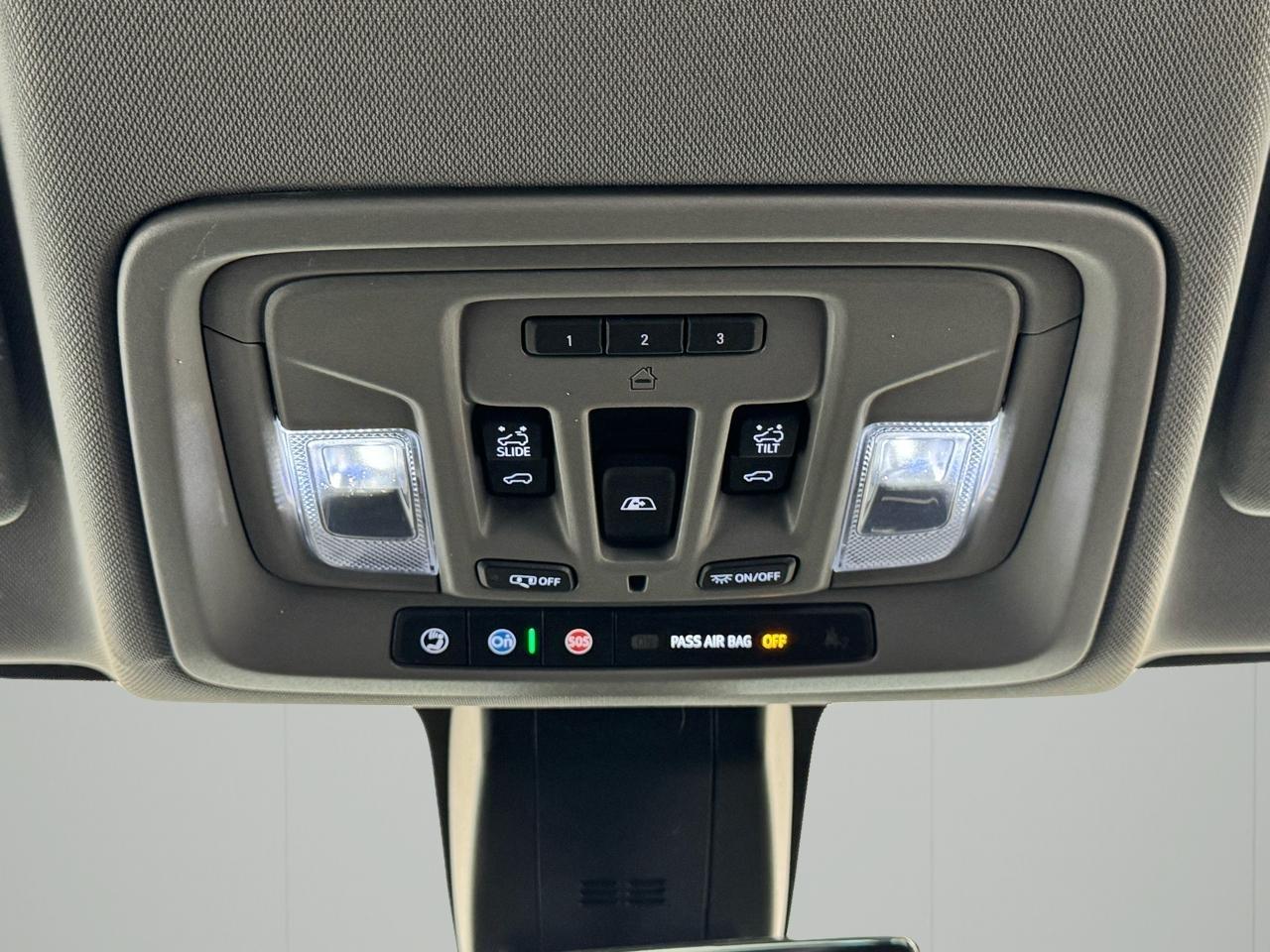 GMC Sierra 1500 4WD Crew Cab 157" Denali 2019