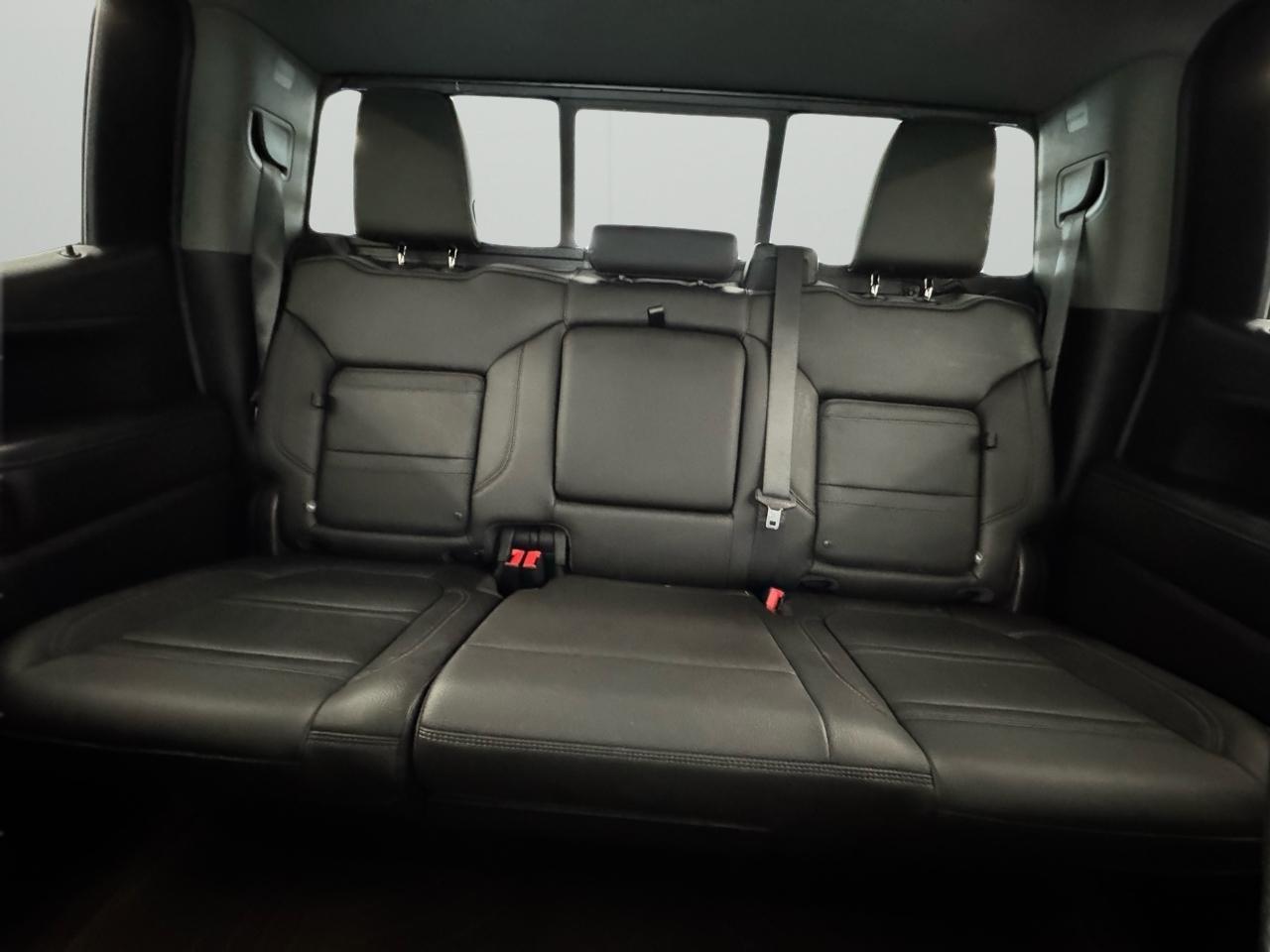 GMC Sierra 1500 4WD Crew Cab 157" Denali 2019