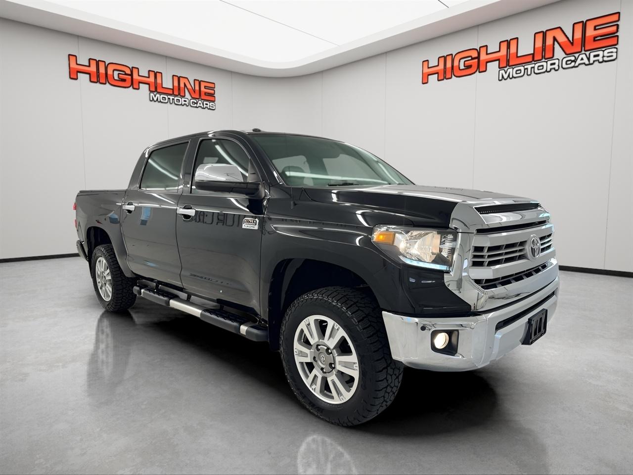 Toyota Tundra 4WD Truck CrewMax 5.7L V8 6-Spd AT Platinum (Natl) 2015