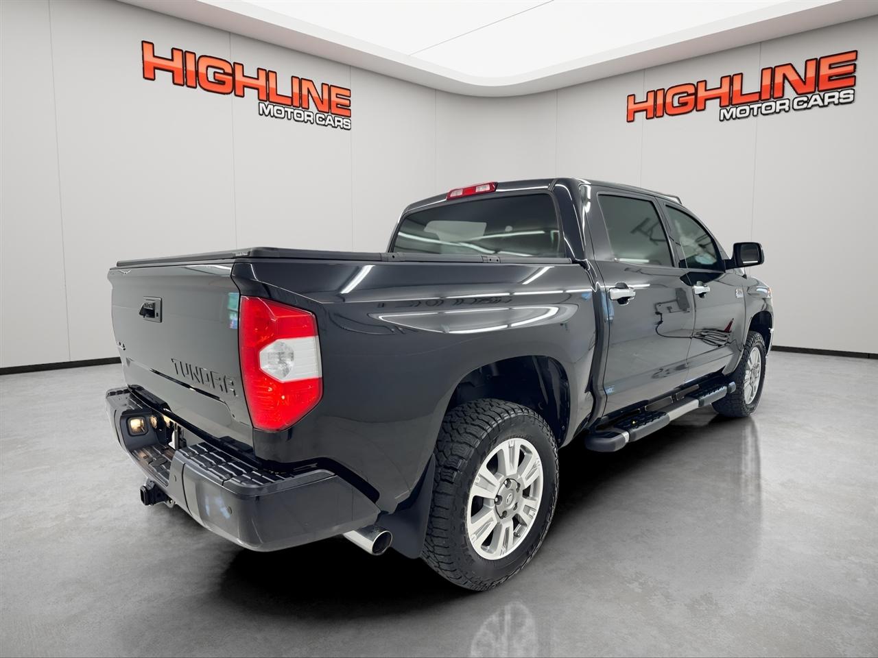 Toyota Tundra 4WD Truck CrewMax 5.7L V8 6-Spd AT Platinum (Natl) 2015