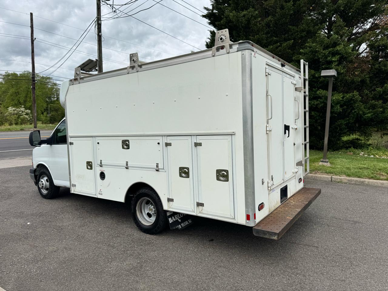 Chevrolet Express Commercial Cutaway 3500 Van 139" 2019