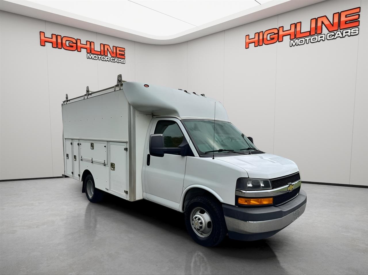 Chevrolet Express Commercial Cutaway 3500 Van 139" 2019