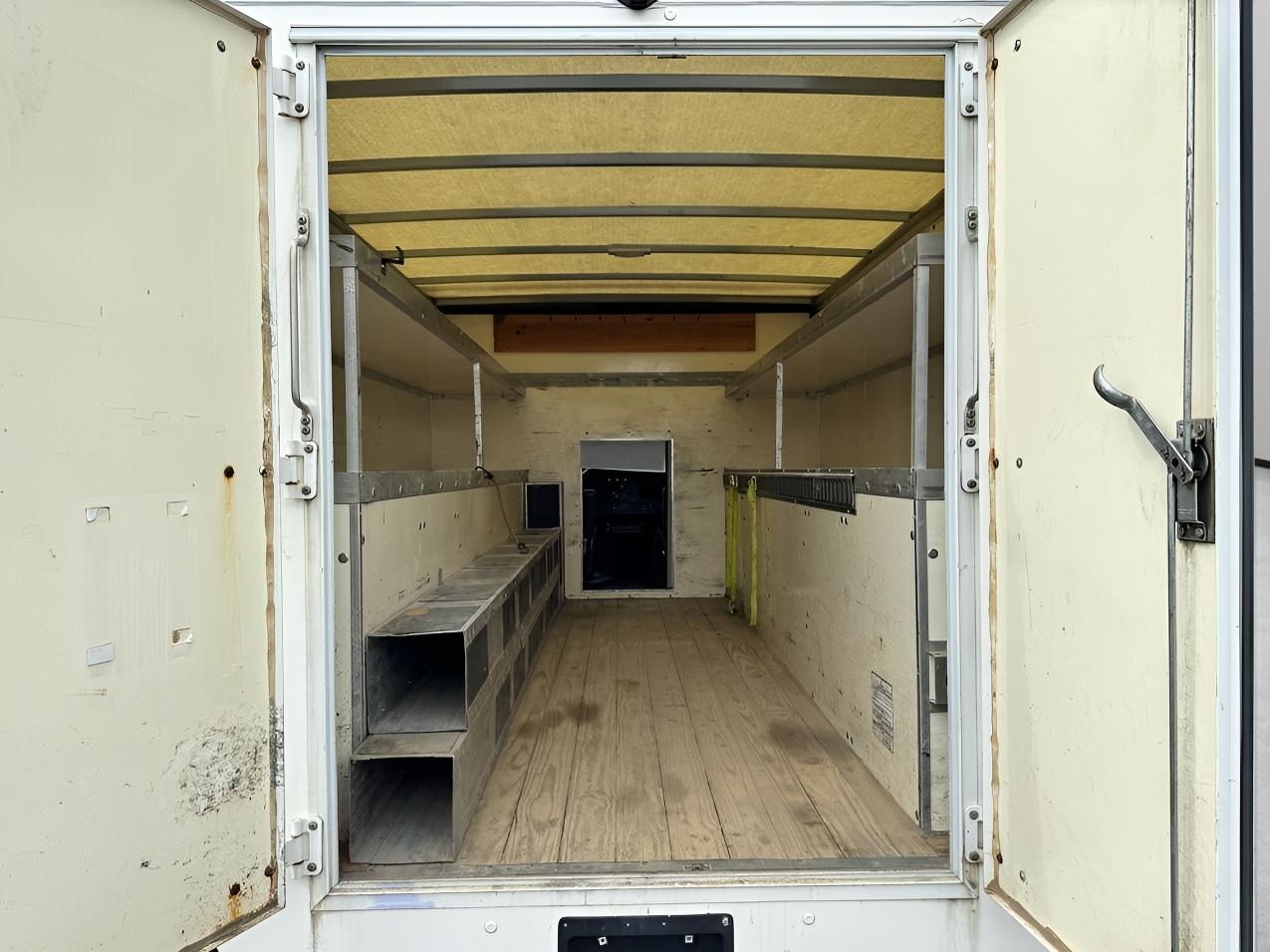 Chevrolet Express Commercial Cutaway 3500 Van 139" 2019