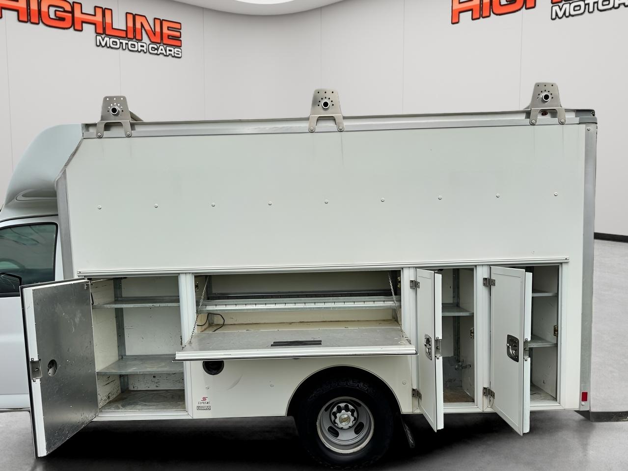 Chevrolet Express Commercial Cutaway 3500 Van 139" 2019