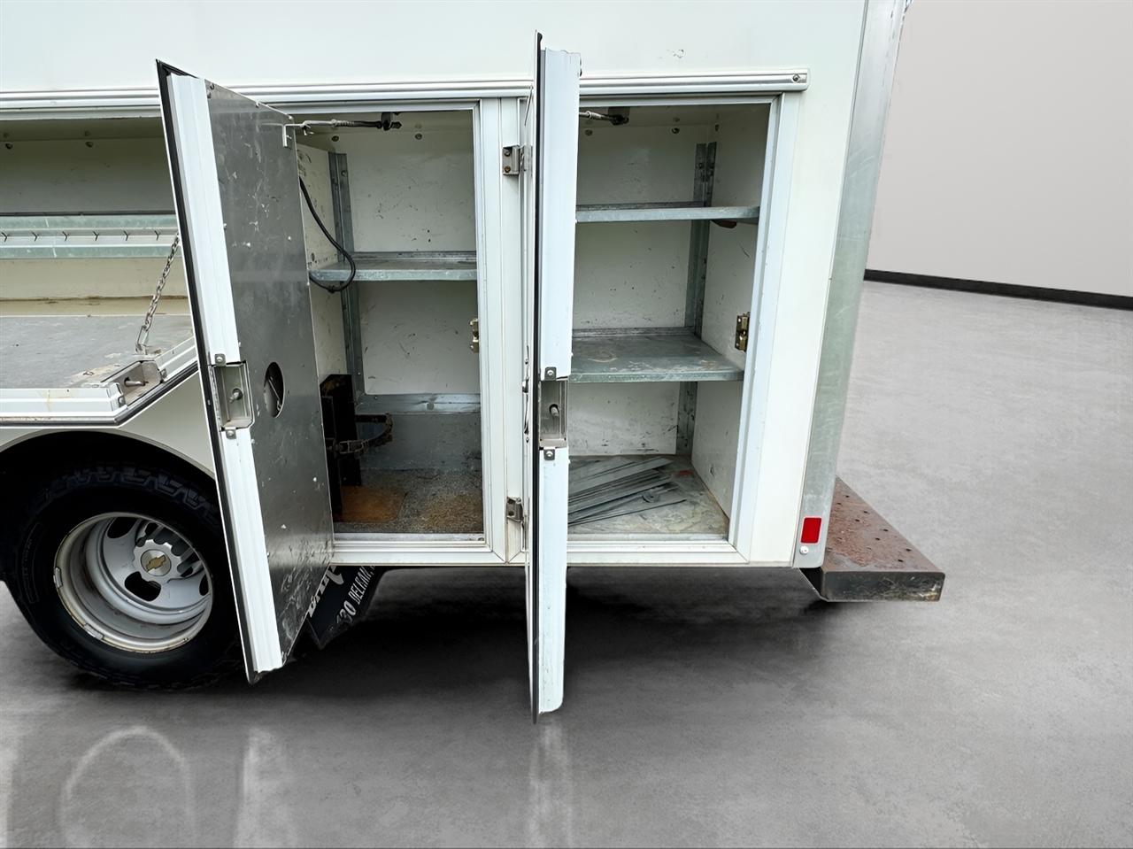Chevrolet Express Commercial Cutaway 3500 Van 139" 2019