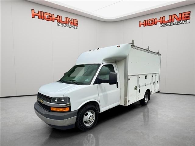 2019 Chevrolet Express Commercial Cutaway 3500 Van 139"