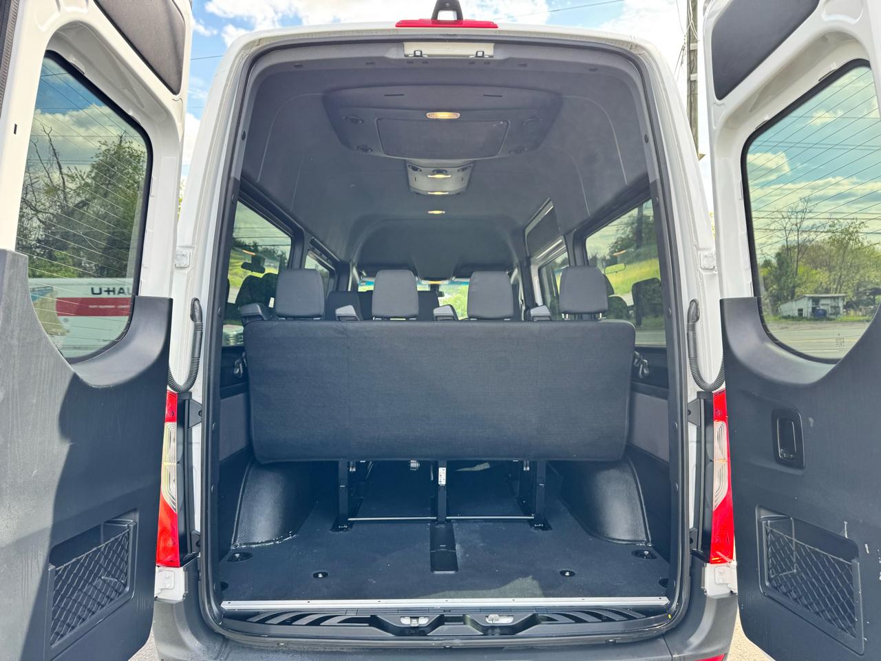 Mercedes-Benz Sprinter Passenger Van 2500 Standard Roof I4 Diesel 144" RWD 2024