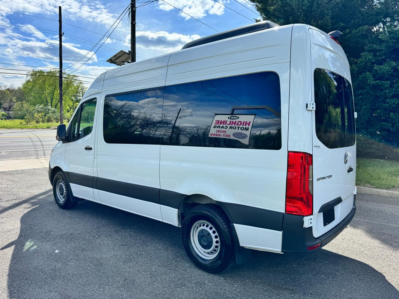 Mercedes-Benz Sprinter Passenger Van 2500 Standard Roof I4 Diesel 144" RWD 2024