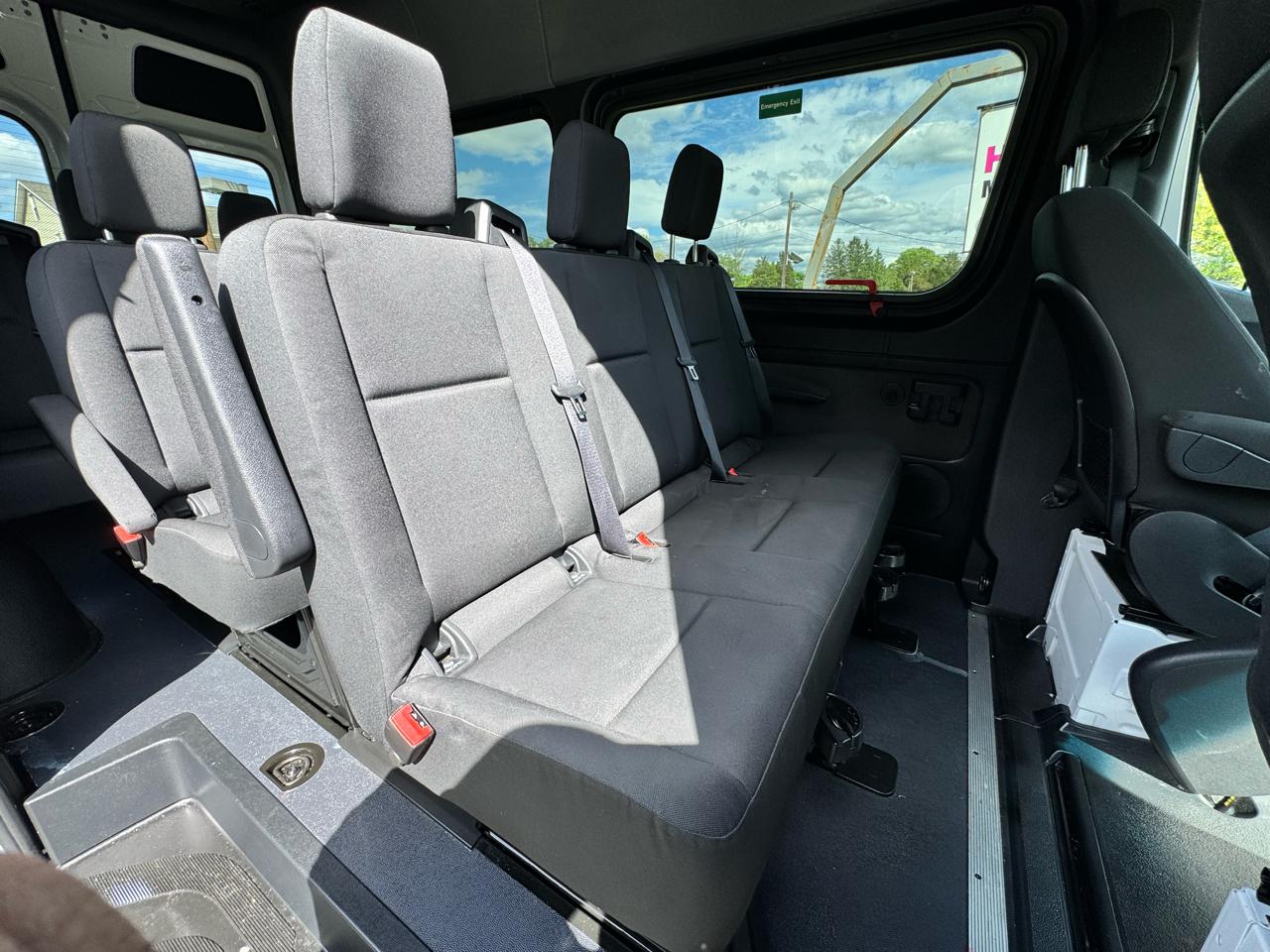 Mercedes-Benz Sprinter Passenger Van 2500 Standard Roof I4 Diesel 144" RWD 2024