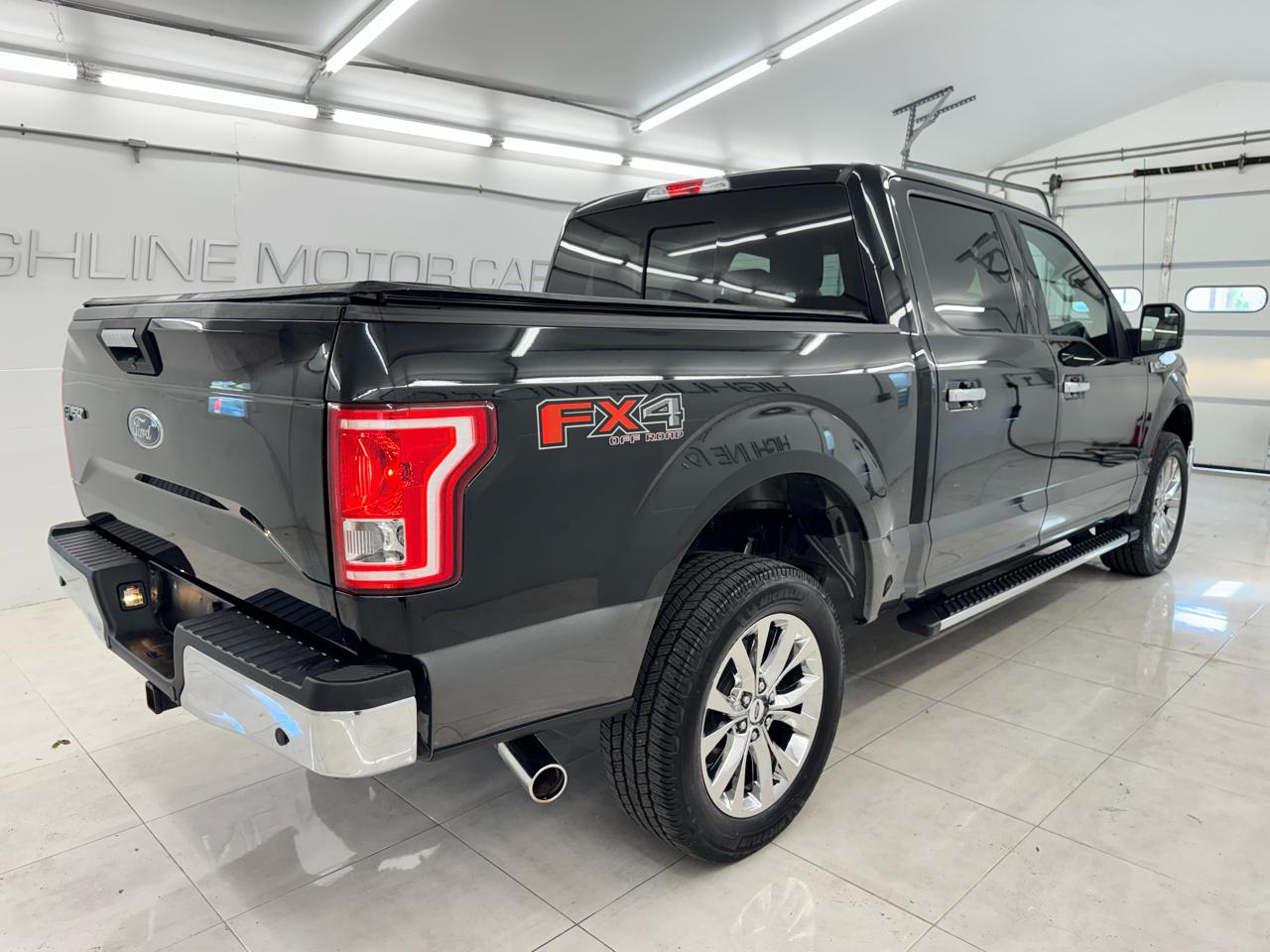 Ford F-150 Platinum 4WD SuperCrew 5.5' Box 2017