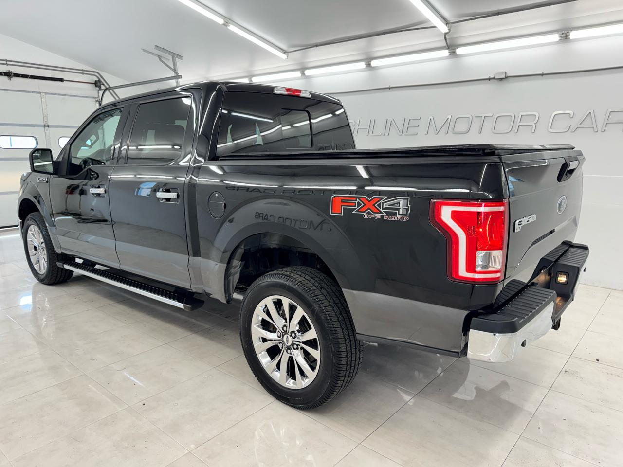 Ford F-150 Platinum 4WD SuperCrew 5.5' Box 2017