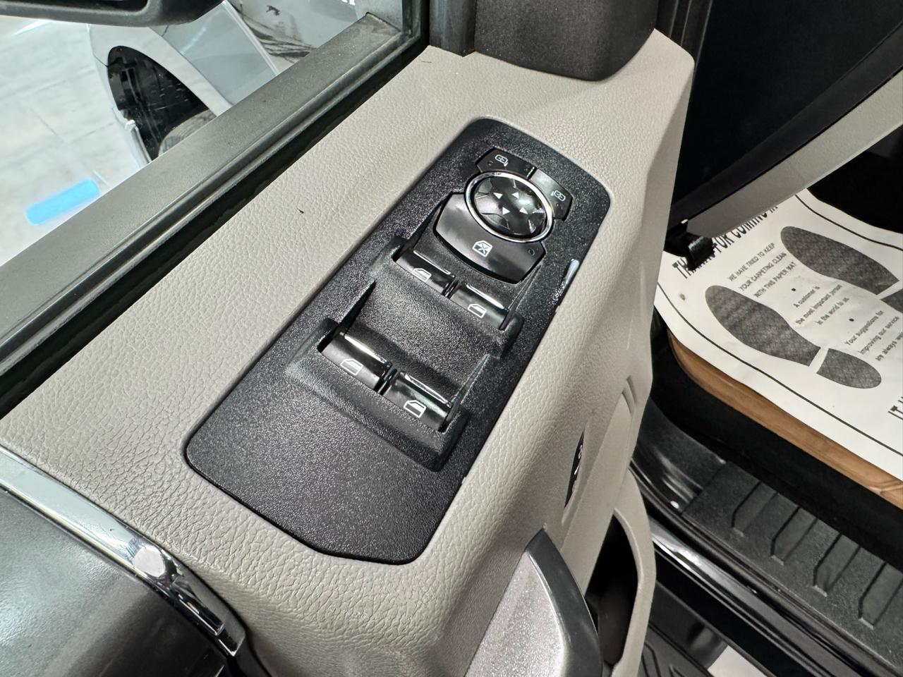 Ford F-150 Platinum 4WD SuperCrew 5.5' Box 2017