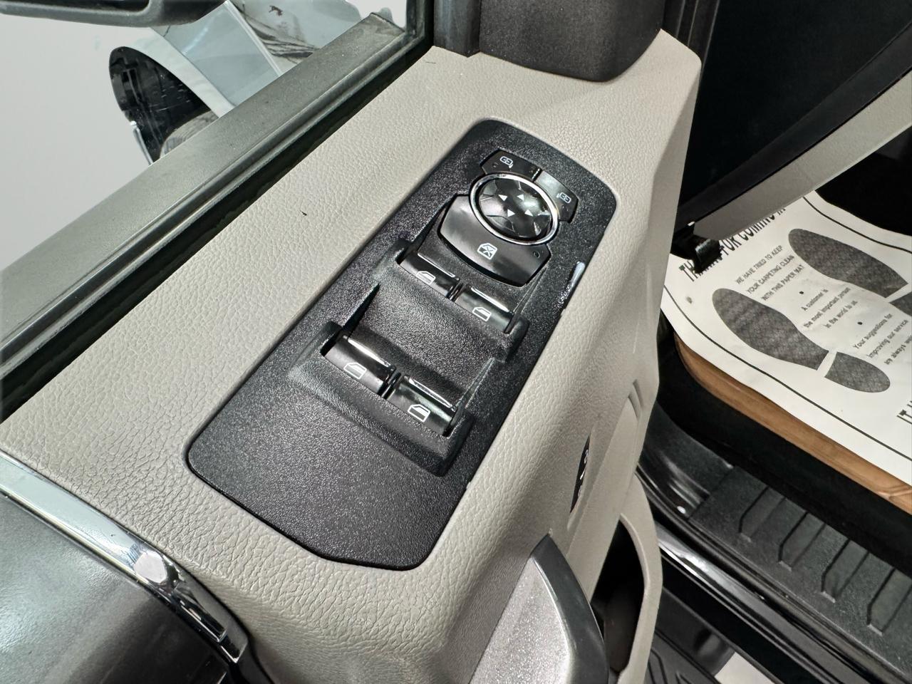 Ford F-150 Platinum 4WD SuperCrew 5.5' Box 2017
