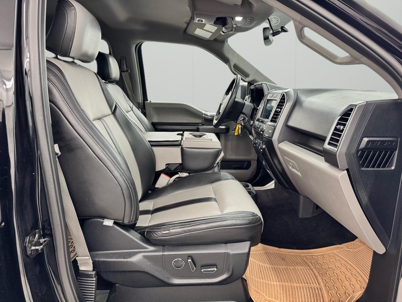 Ford F-150 Platinum 4WD SuperCrew 5.5' Box 2017