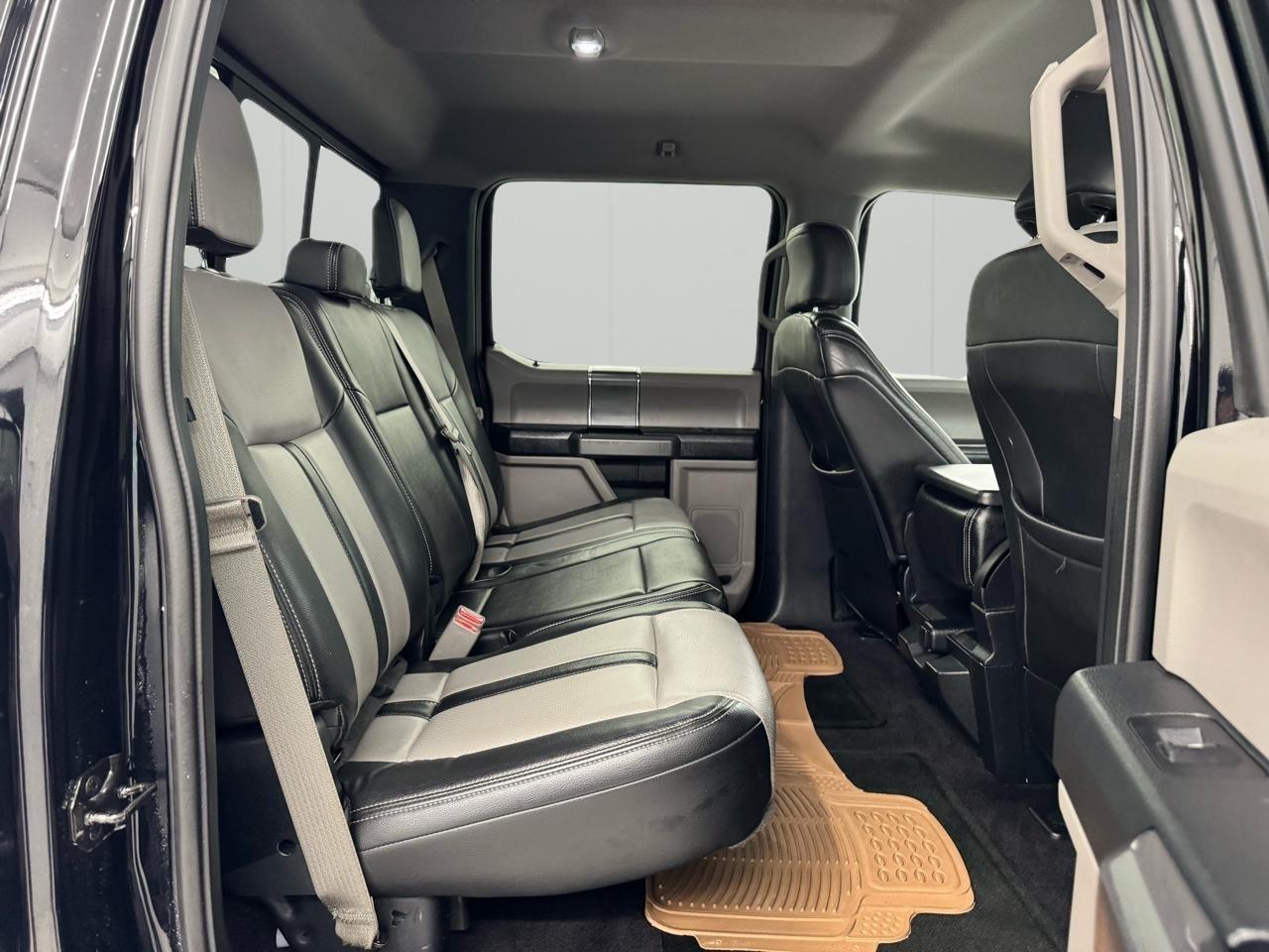 Ford F-150 Platinum 4WD SuperCrew 5.5' Box 2017