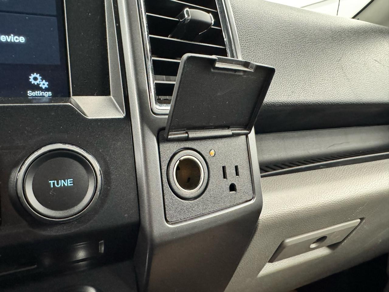 Ford F-150 Platinum 4WD SuperCrew 5.5' Box 2017