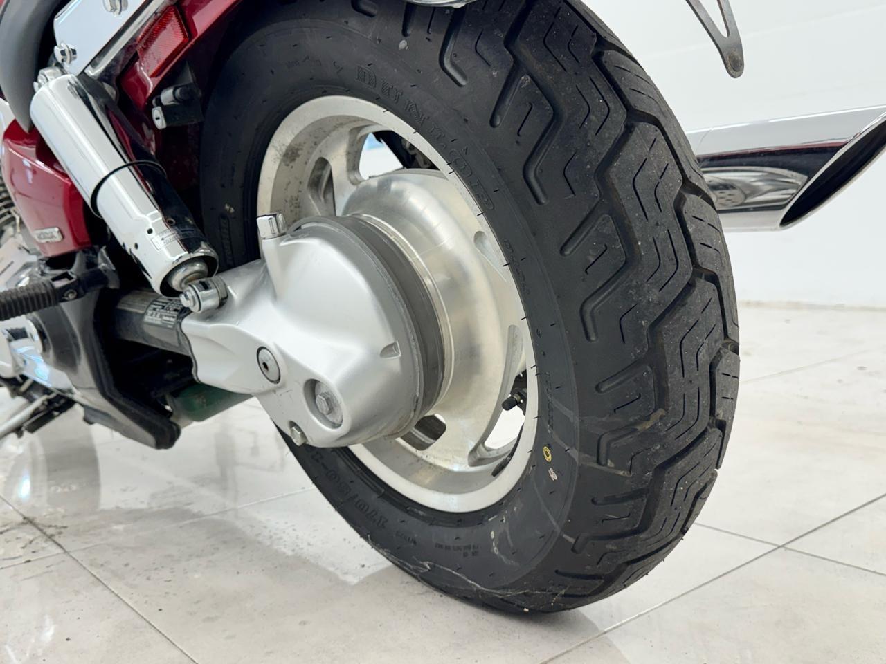 Honda VTX1300C  2004