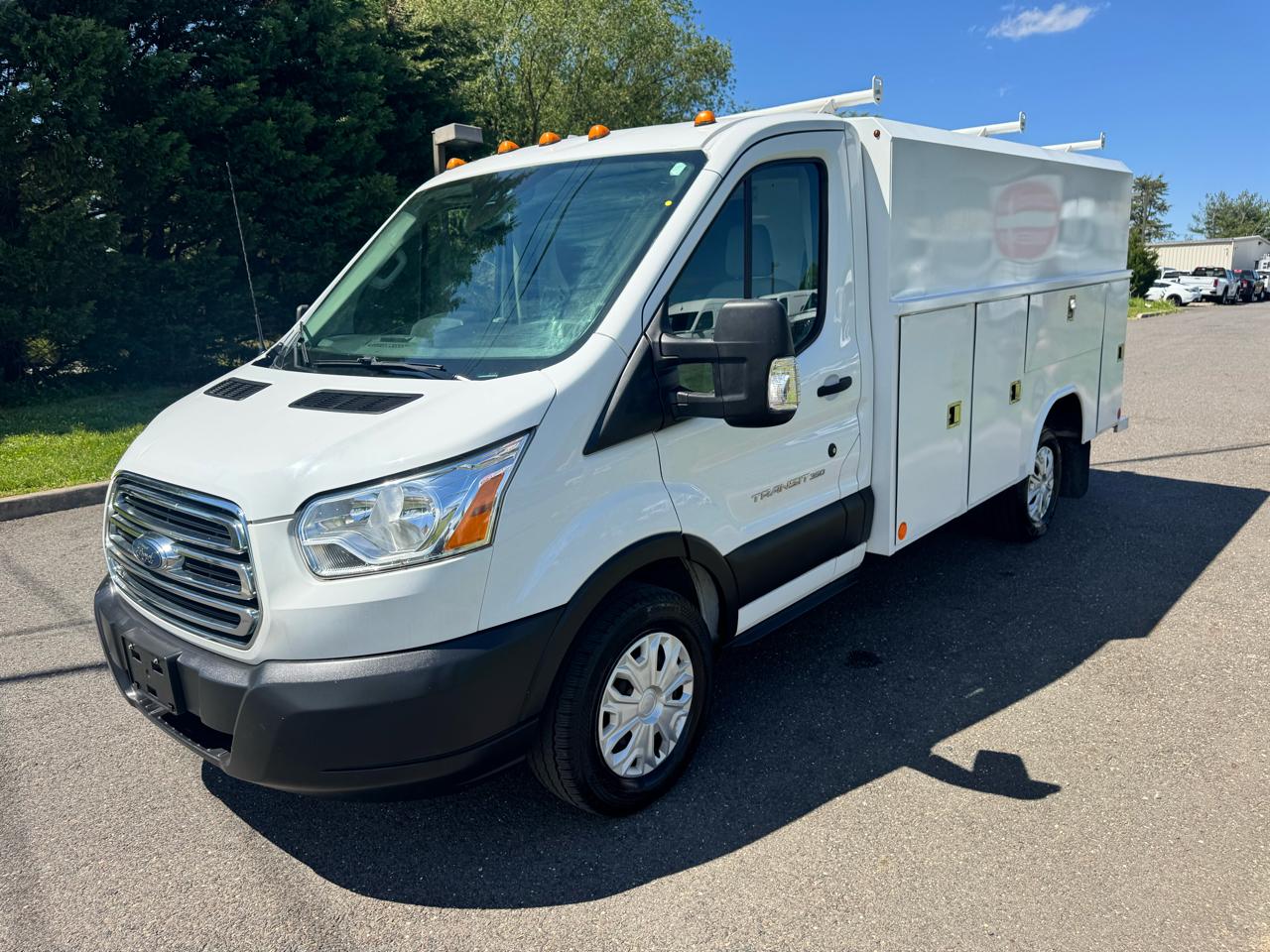 Ford Transit Cutaway T-350 SRW 138" WB 9500 GVWR 2019