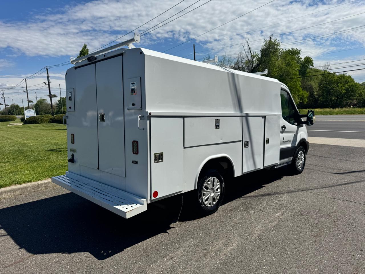 Ford Transit Cutaway T-350 SRW 138" WB 9500 GVWR 2019
