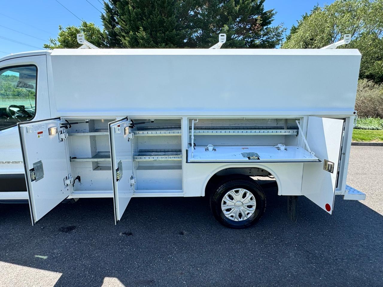 Ford Transit Cutaway T-350 SRW 138" WB 9500 GVWR 2019