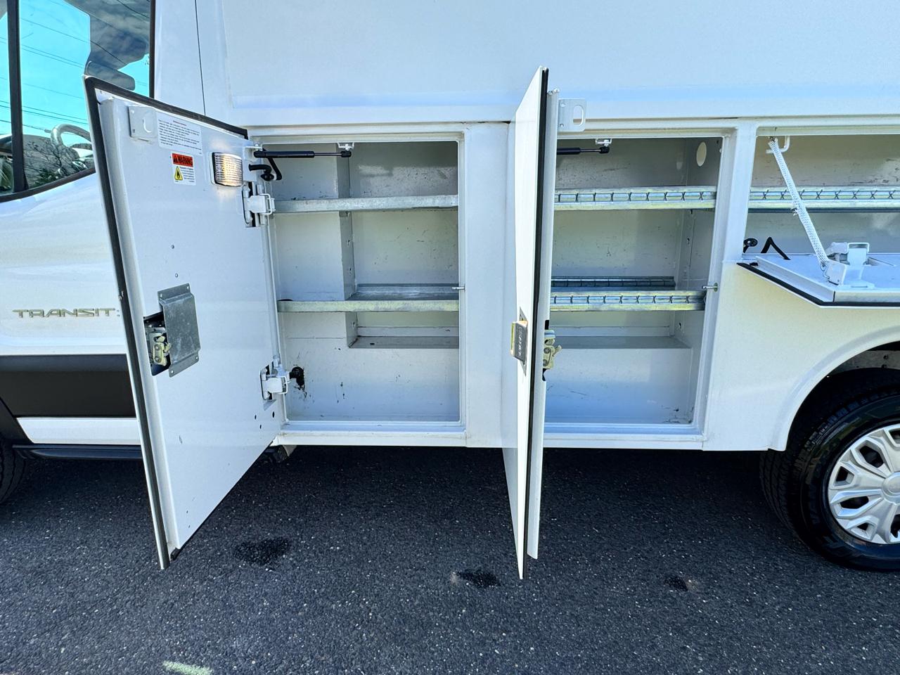 Ford Transit Cutaway T-350 SRW 138" WB 9500 GVWR 2019