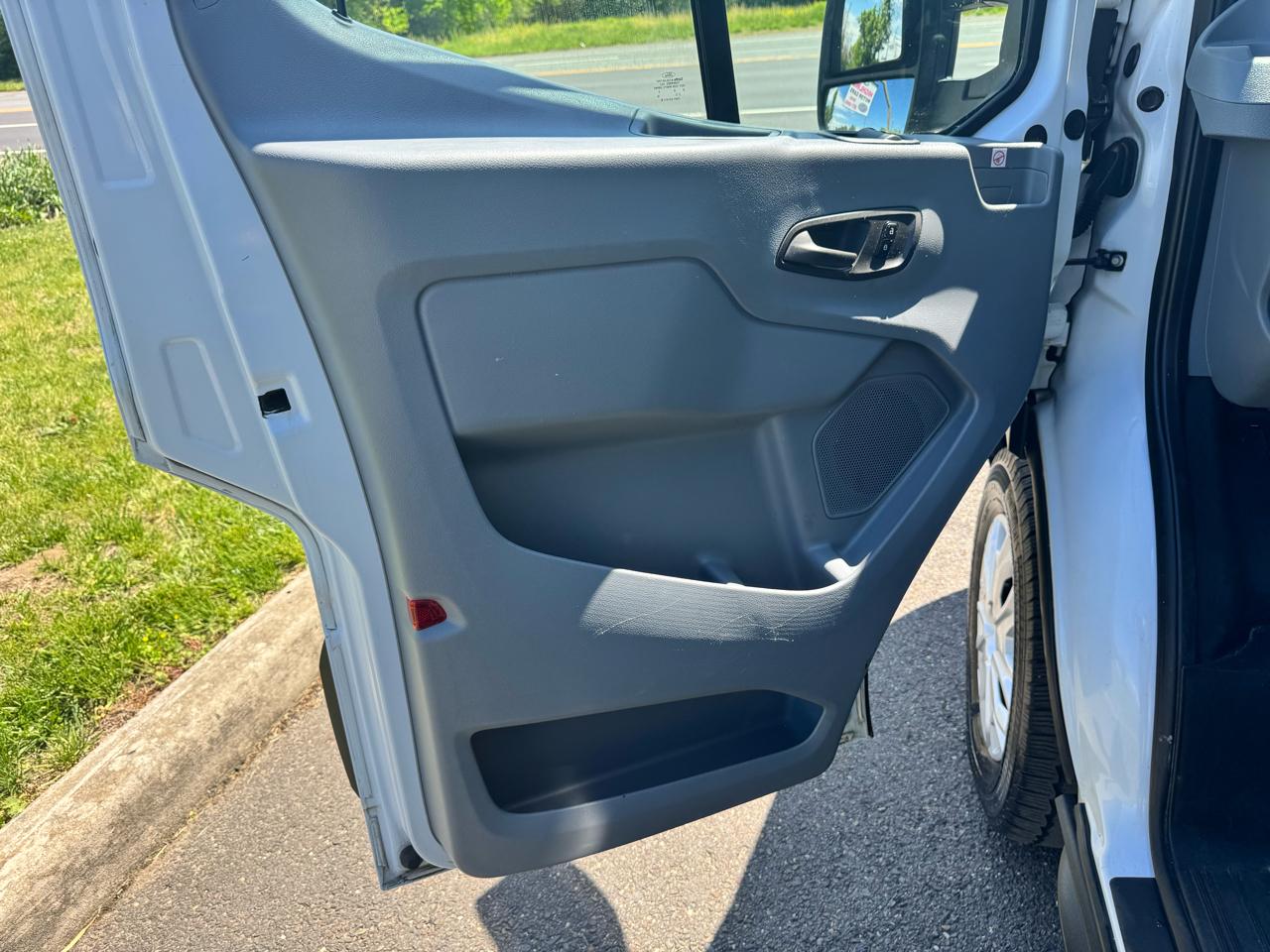 Ford Transit Cutaway T-350 SRW 138" WB 9500 GVWR 2019