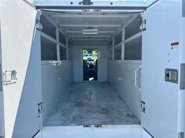 Ford Transit Cutaway T-350 SRW 138" WB 9500 GVWR 2019