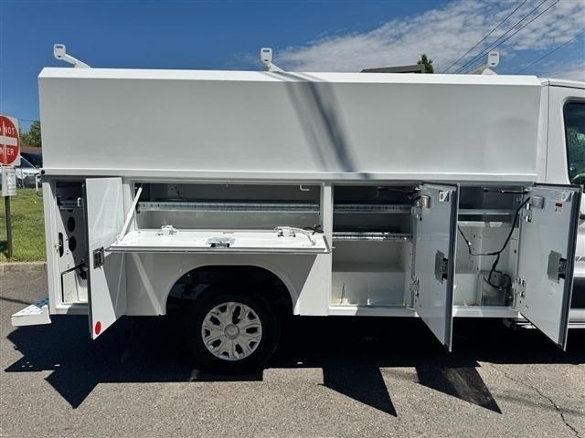 Ford Transit Cutaway T-350 SRW 138" WB 9500 GVWR 2019