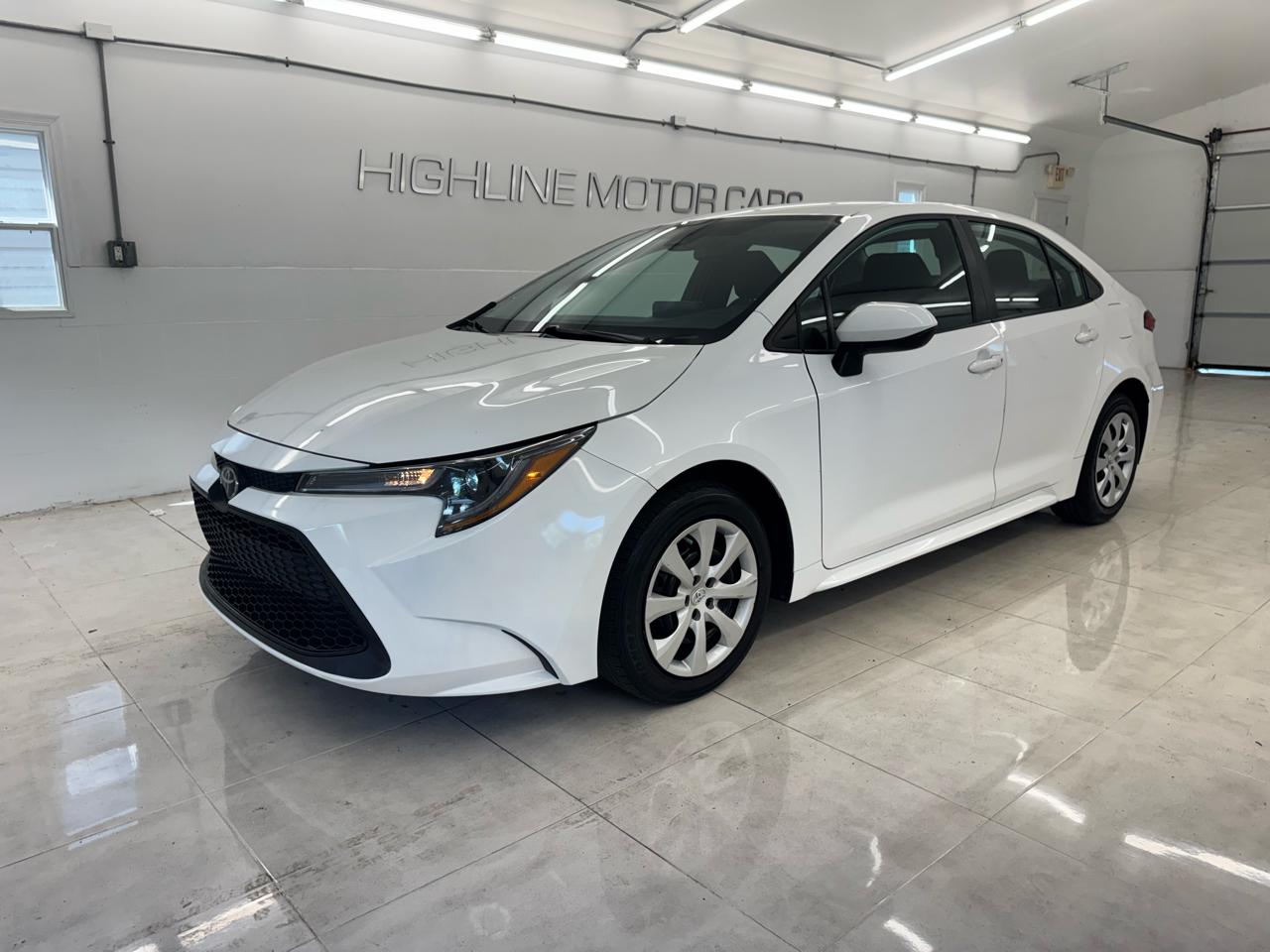 Toyota Corolla LE CVT (Natl) 2022