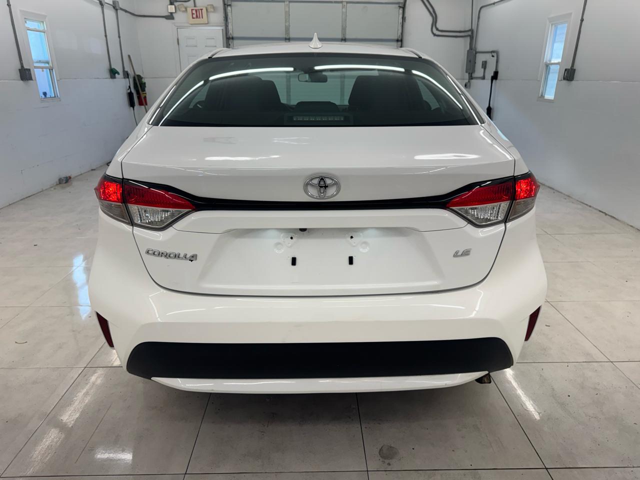 Toyota Corolla LE CVT (Natl) 2022
