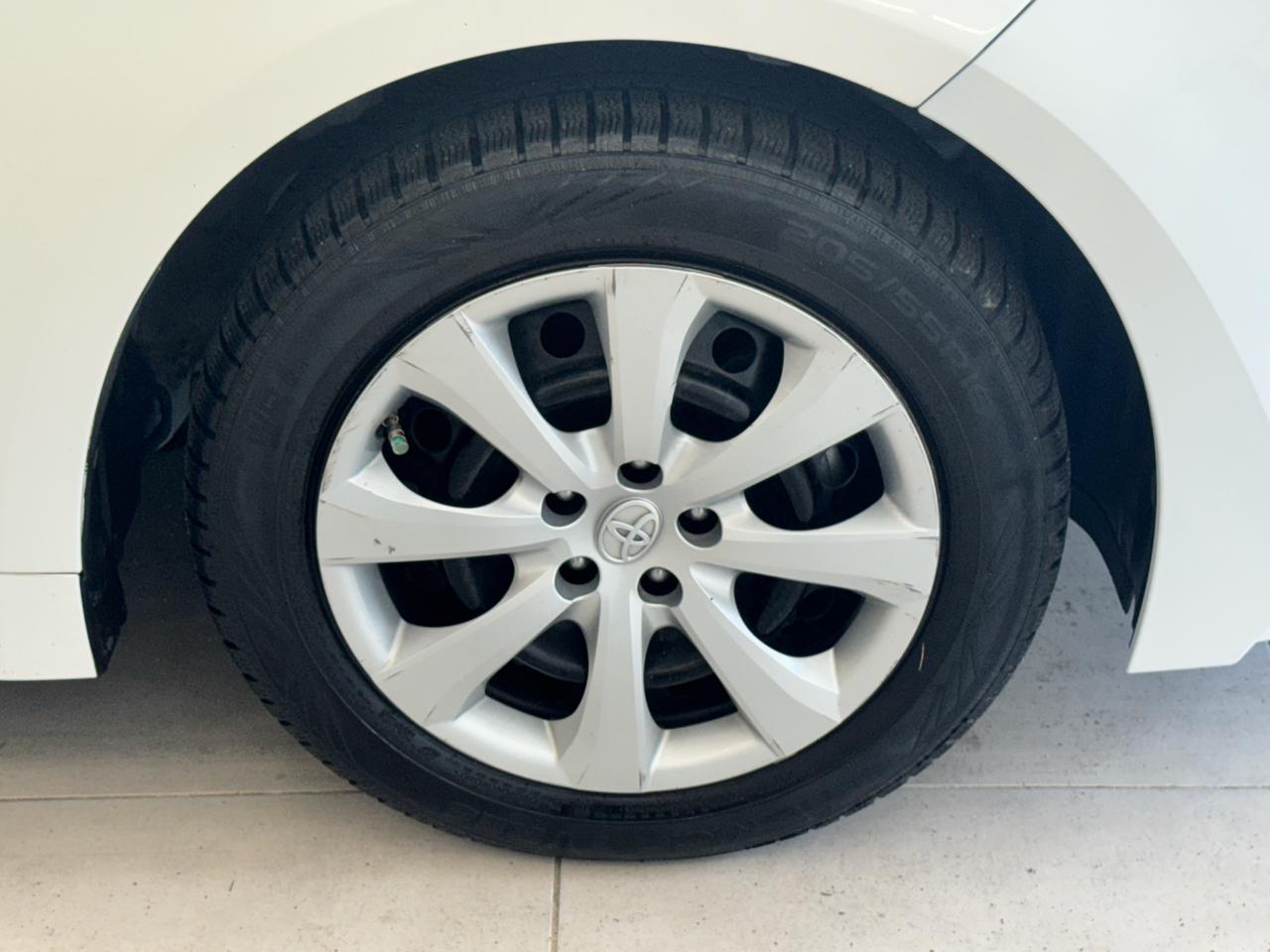 Toyota Corolla LE CVT (Natl) 2022