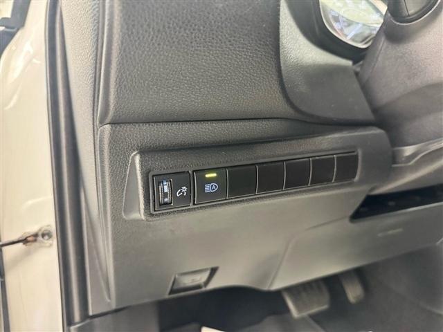 Toyota Corolla LE CVT (Natl) 2022