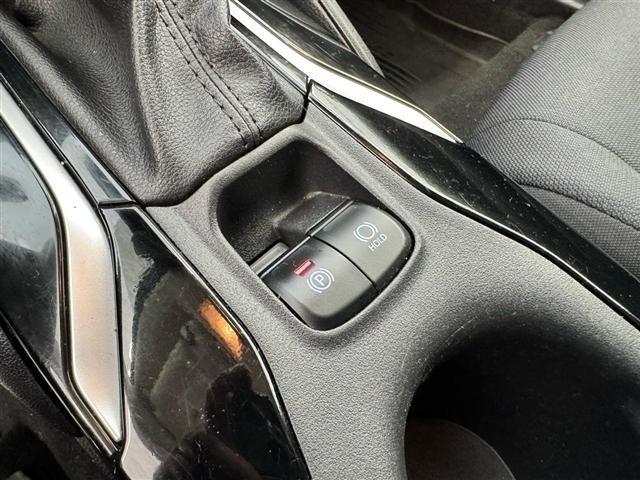 Toyota Corolla LE CVT (Natl) 2022