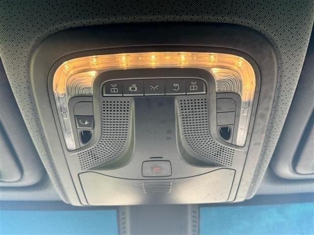 Mercedes-Benz Sprinter Van 2500 Standard Roof V6 144" 4WD 2020