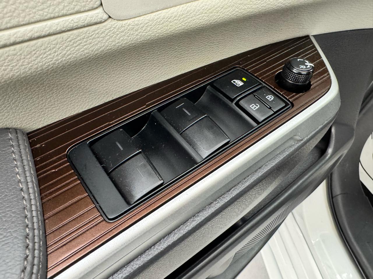 Toyota Sienna LE AWD 8-Passenger (Natl) 2022