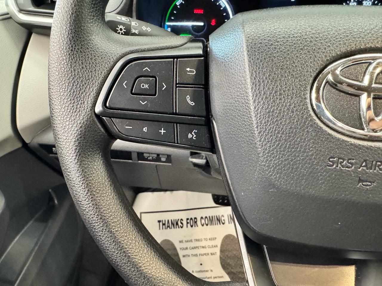 Toyota Sienna LE AWD 8-Passenger (Natl) 2022